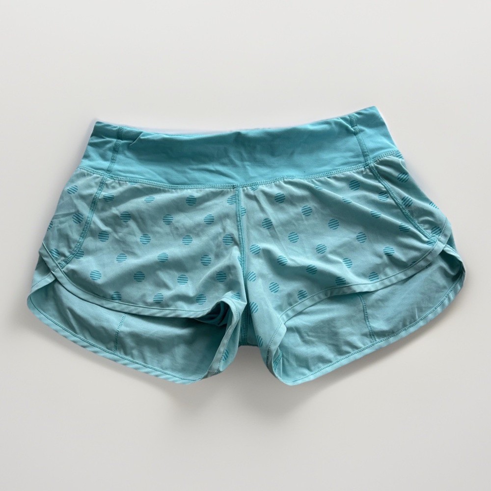 Women’s Lululemon Speed Up Low Rise Size 4 Shorts 2.5 Inch Inseam Turquoise