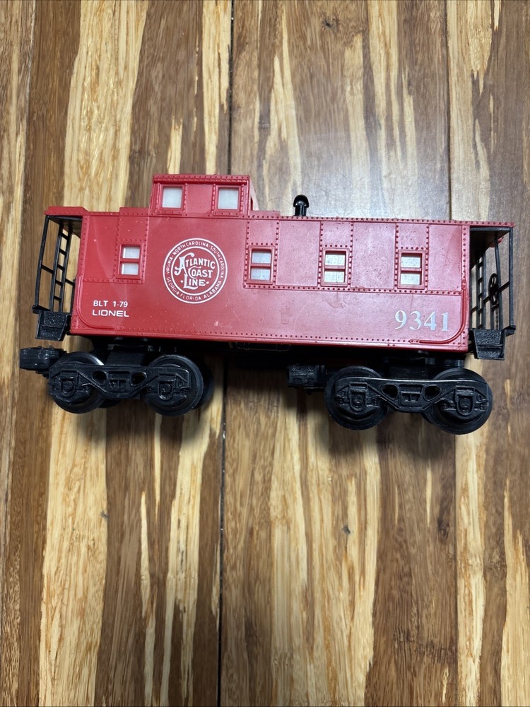 Lionel 9341 Atlantic Coast Line Caboose O Gauge Red Vintage BLT 1-79