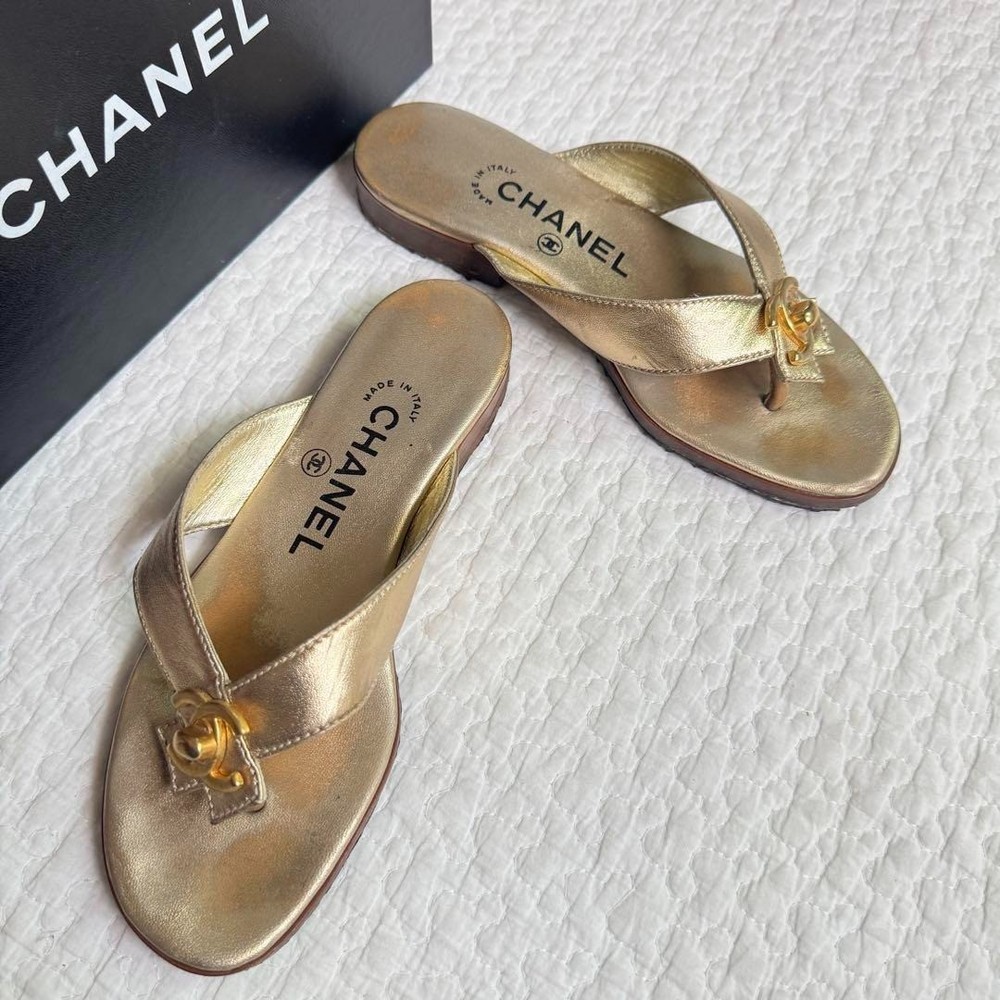 CHANEL Gold Leather CC Logo Mules with Heel Thong Sandals