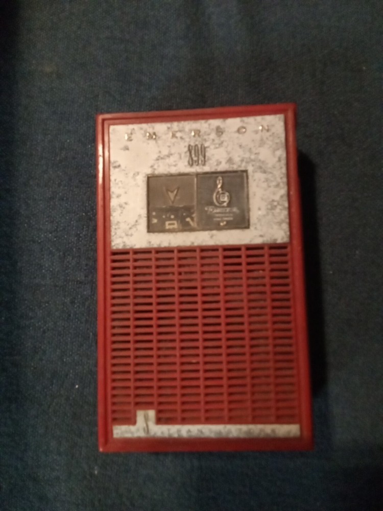 Vintage emerson 899 radio