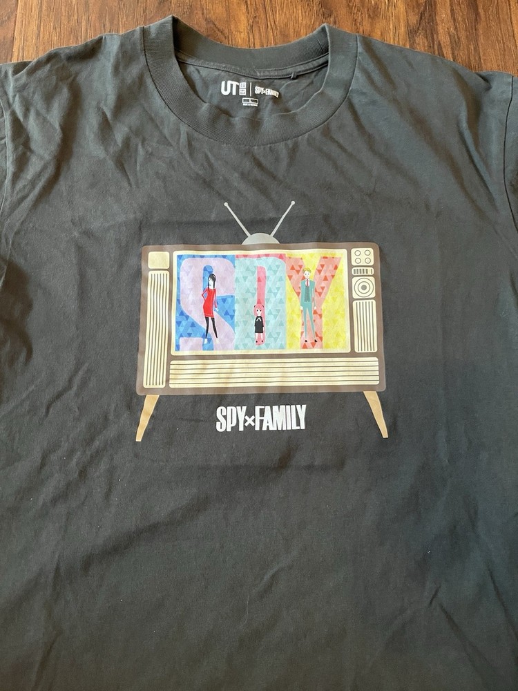 Spy X Family Shirt Size Large Dark Gray
