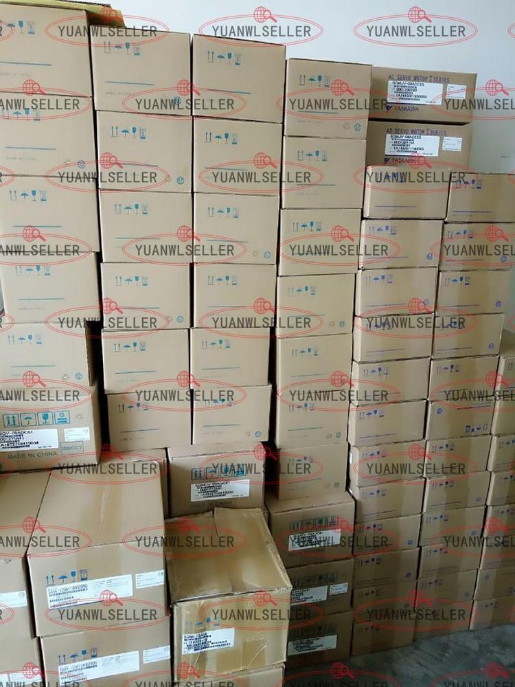 NEW Yaskawa Servo Motor SGMP-04U314M