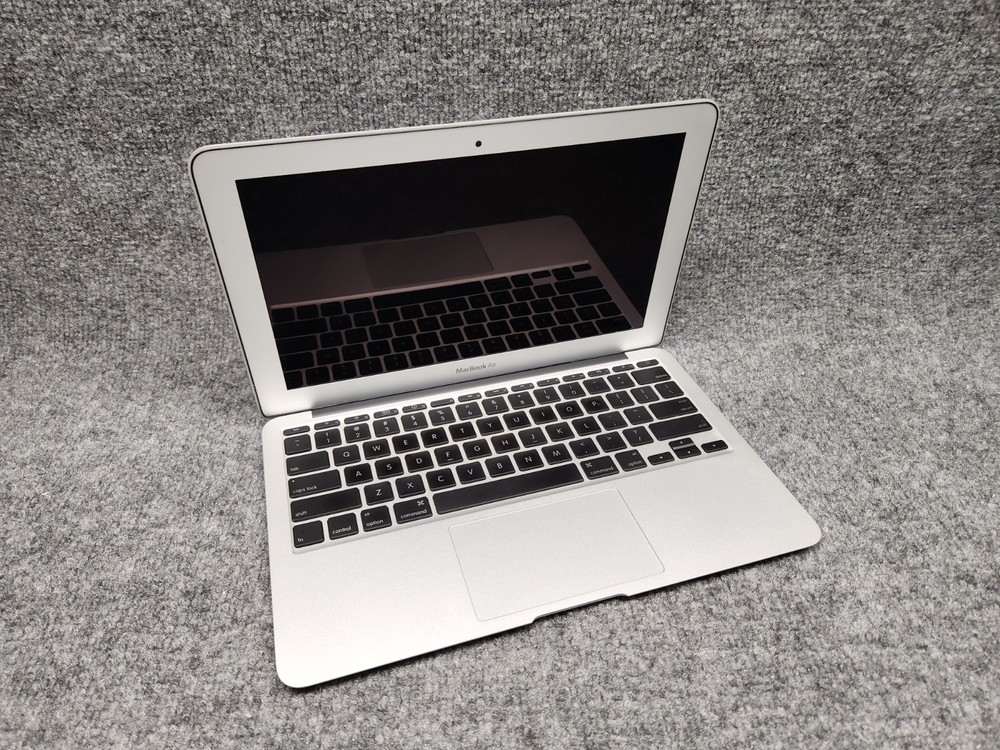 Apple MacBook Air A1370 11