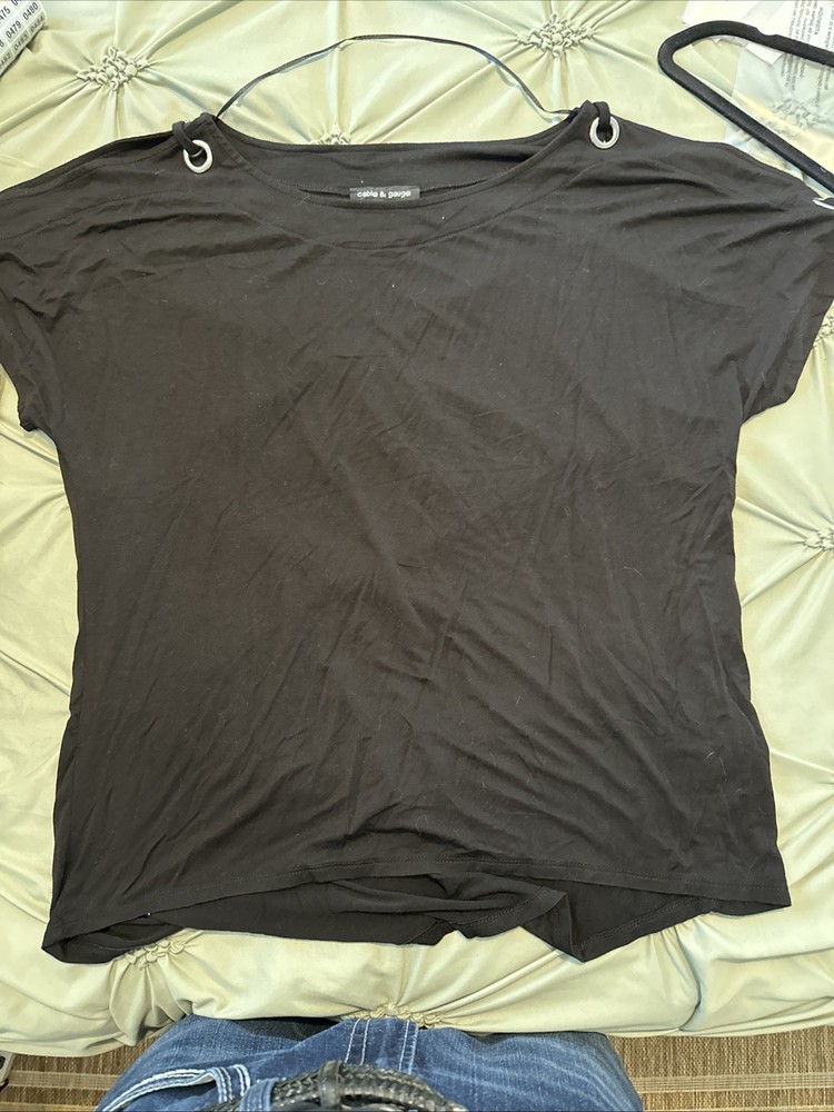 Cable & Gauge Womens Top XL Black Short Sleeve Grommet Detail Casual #462