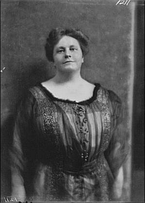 Photo:Spencer,HK,Mrs,portrait photographs,women,Arnold Genthe,1915