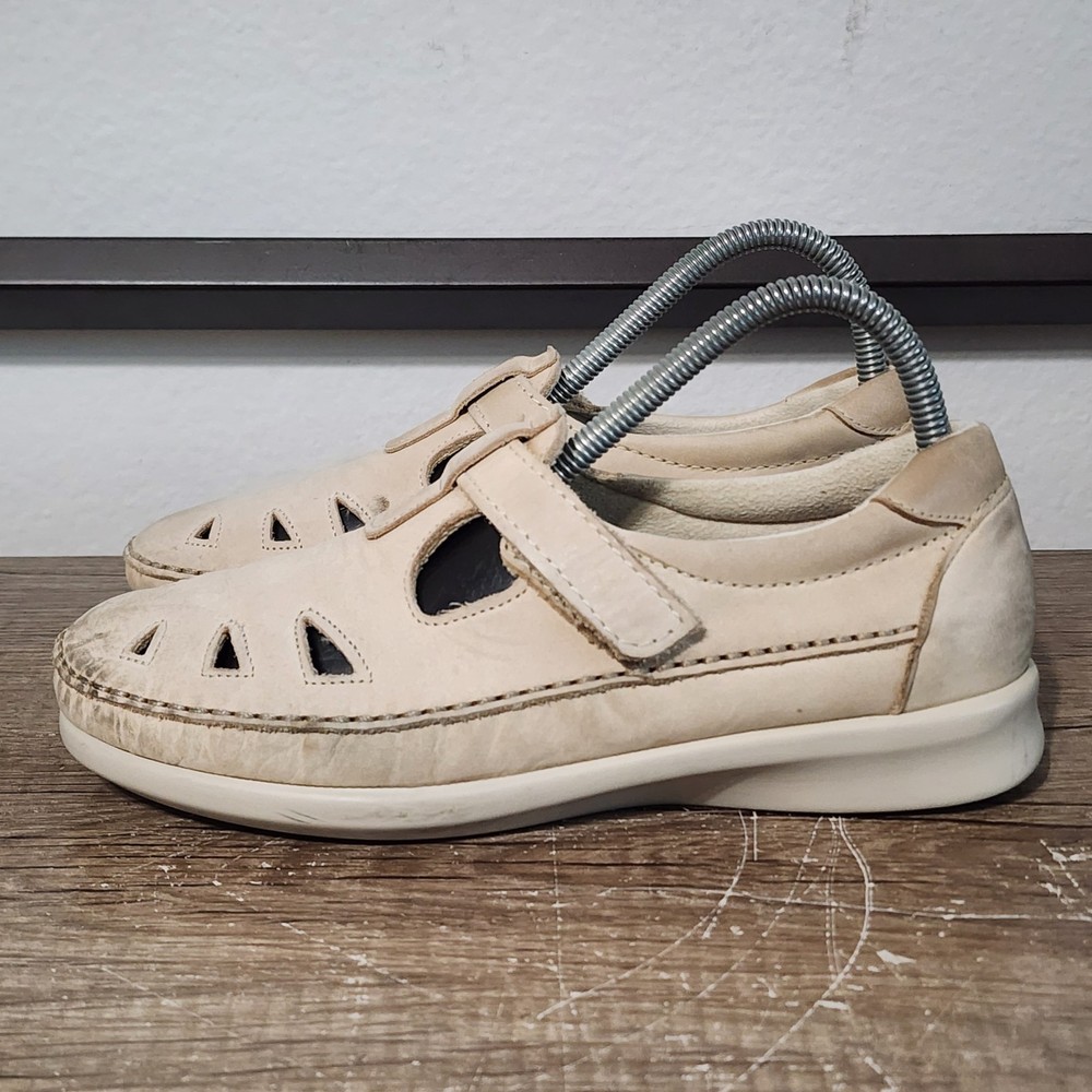 SAS Roamer Women’s Nubuck Leather Women's Tripad Comfort Shoes Size 7.5 Tan Wide