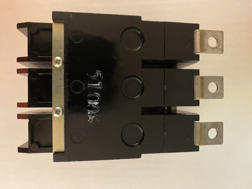 GHB3030 westinghouse 30Amp 480V 3 pole 3 phase bolt on breaker Eaton Cutler Hamm