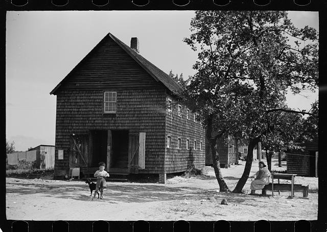 Photo:Burlington County New Jersey 1938 Cranberry Pickers Barracks House