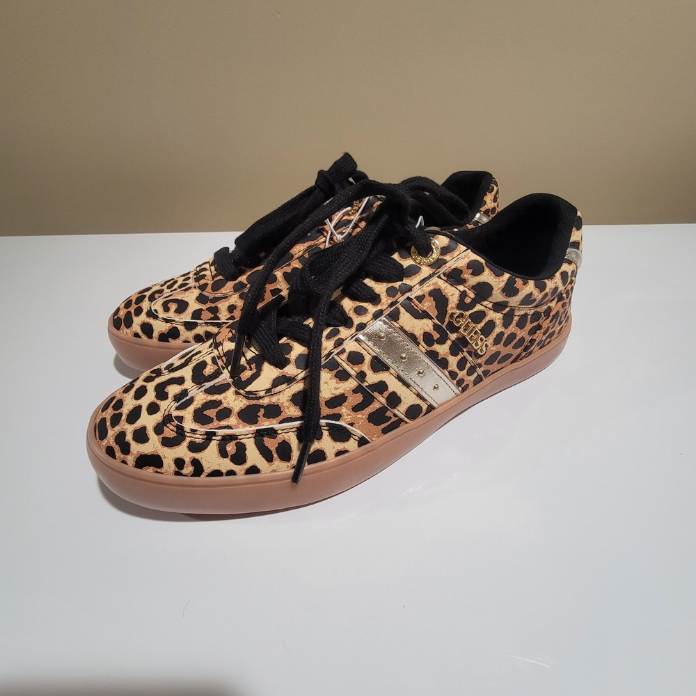 Guess Womens Leopard Print Lace-Up Low-Top Round Toe Sneakers Size 8.5M NWOB