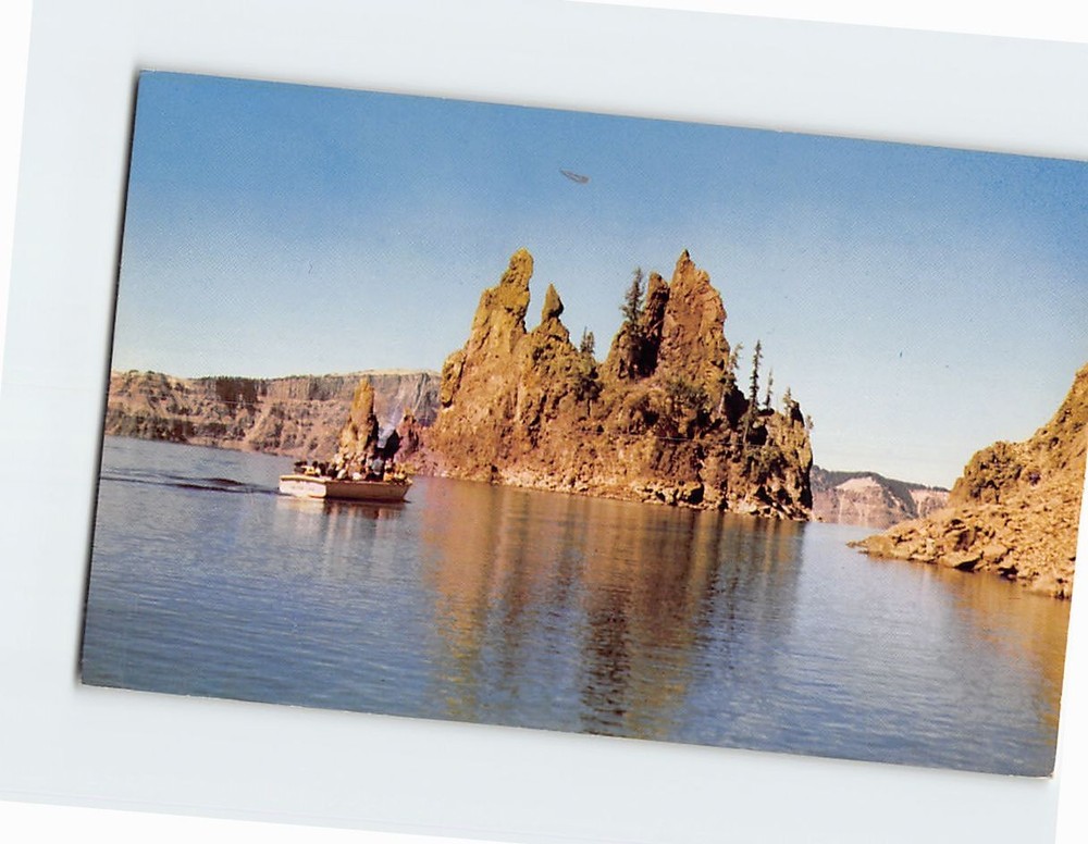 Postcard The Phantom Ship Crater Lake National Park Oregon USA