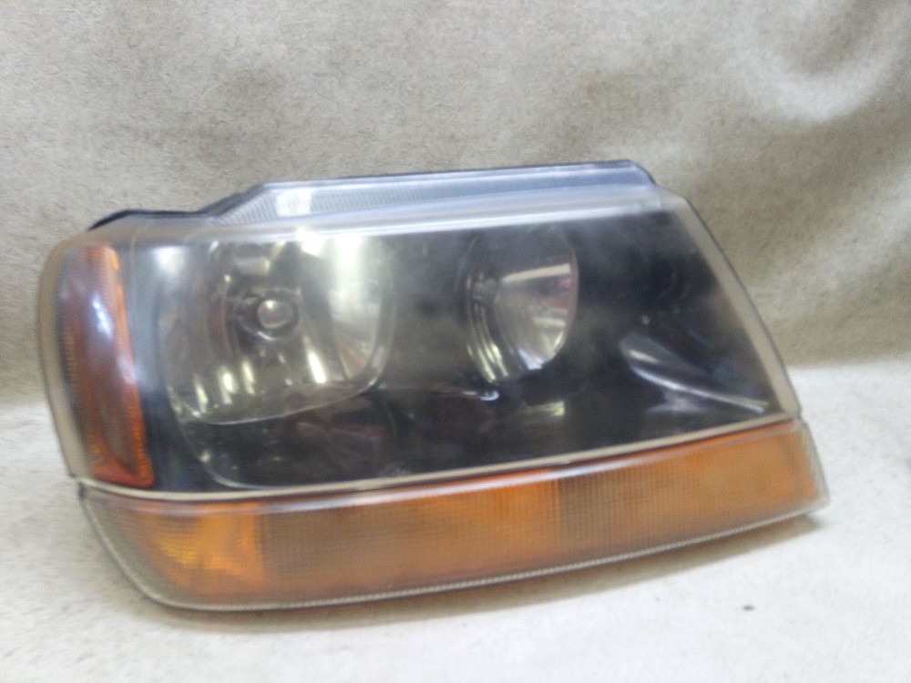 Smoke Tint Passenger RT Headlight for 99-02 Jeep Grand Cherokee