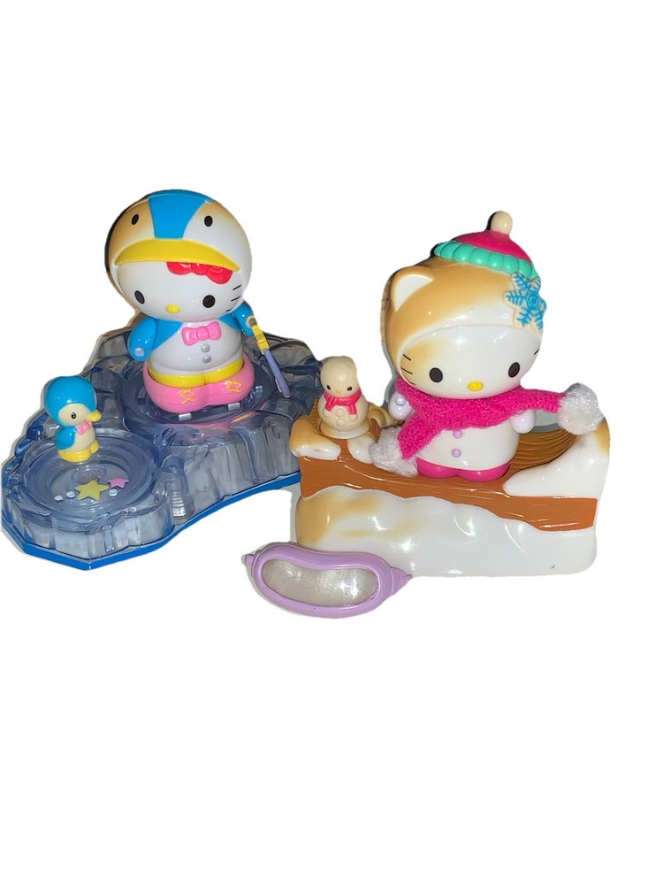 Vintage Hello Kitty Sanrio Bandai Dream World Winter Playset Bundle
