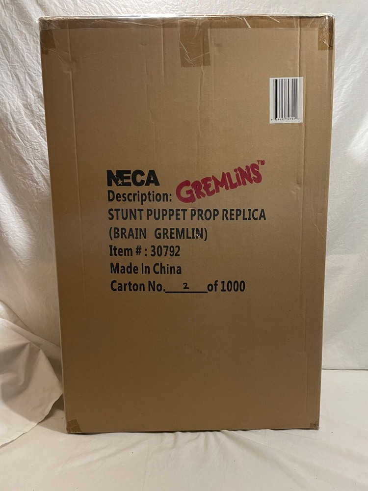 GREMLINS 2  BRAIN GREMLIN Stunt Puppet Replica NECA  NEW