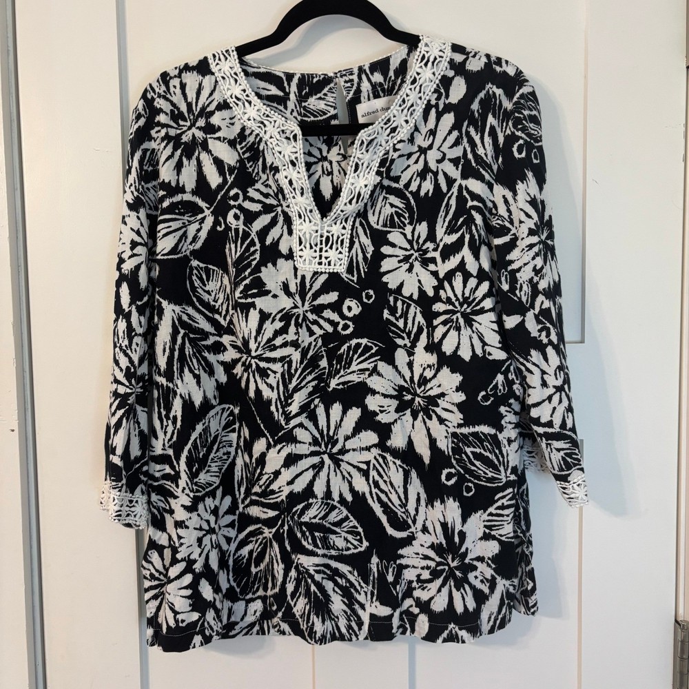 Alfred Dunner Black White Floral Cotton Blouse Crochet Trim Blouse Size 14 Chic