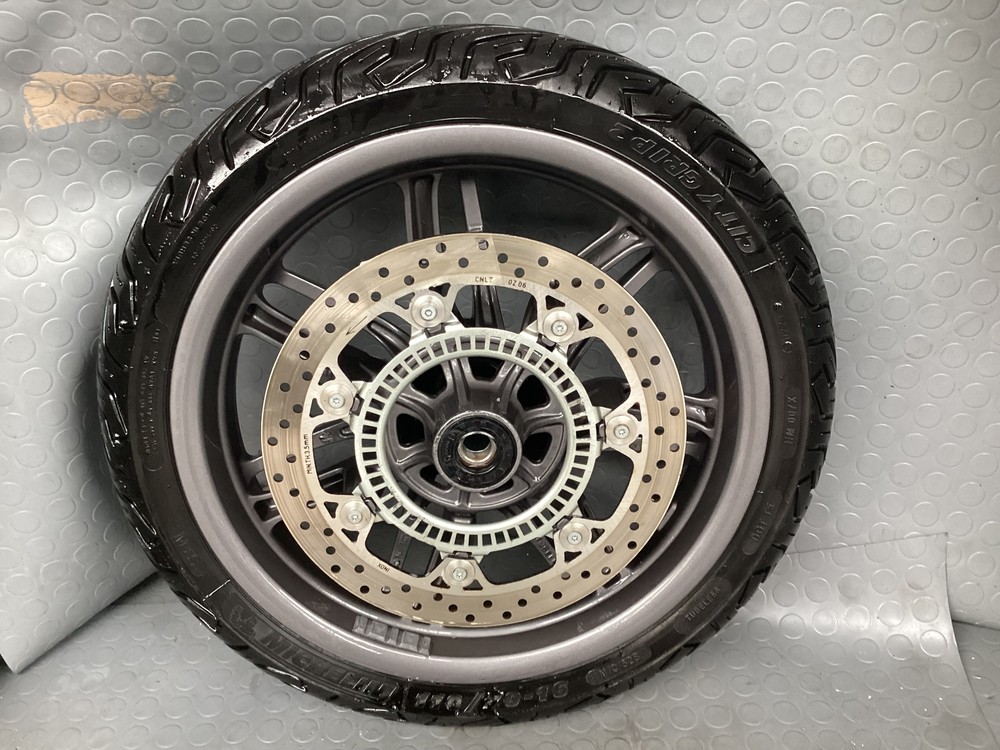 FRONT WHEEL RIM PIAGGIO BEVERLY 300 400 HPE 2021 2023