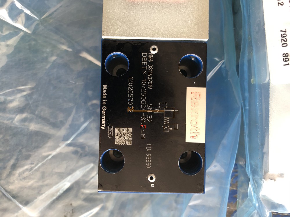 1PCS NEW DBETX-10/250G24-8NZ4M REXROTH VALVE 0811402019