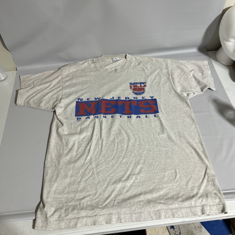 Vintage New Jersey Nets Salem T-shirt XL Salem Early 90s NBA!