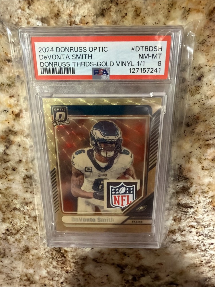 2024 Panini Donruss Devonta Smith SHIELD LOGO GOLD VINYL 1/1