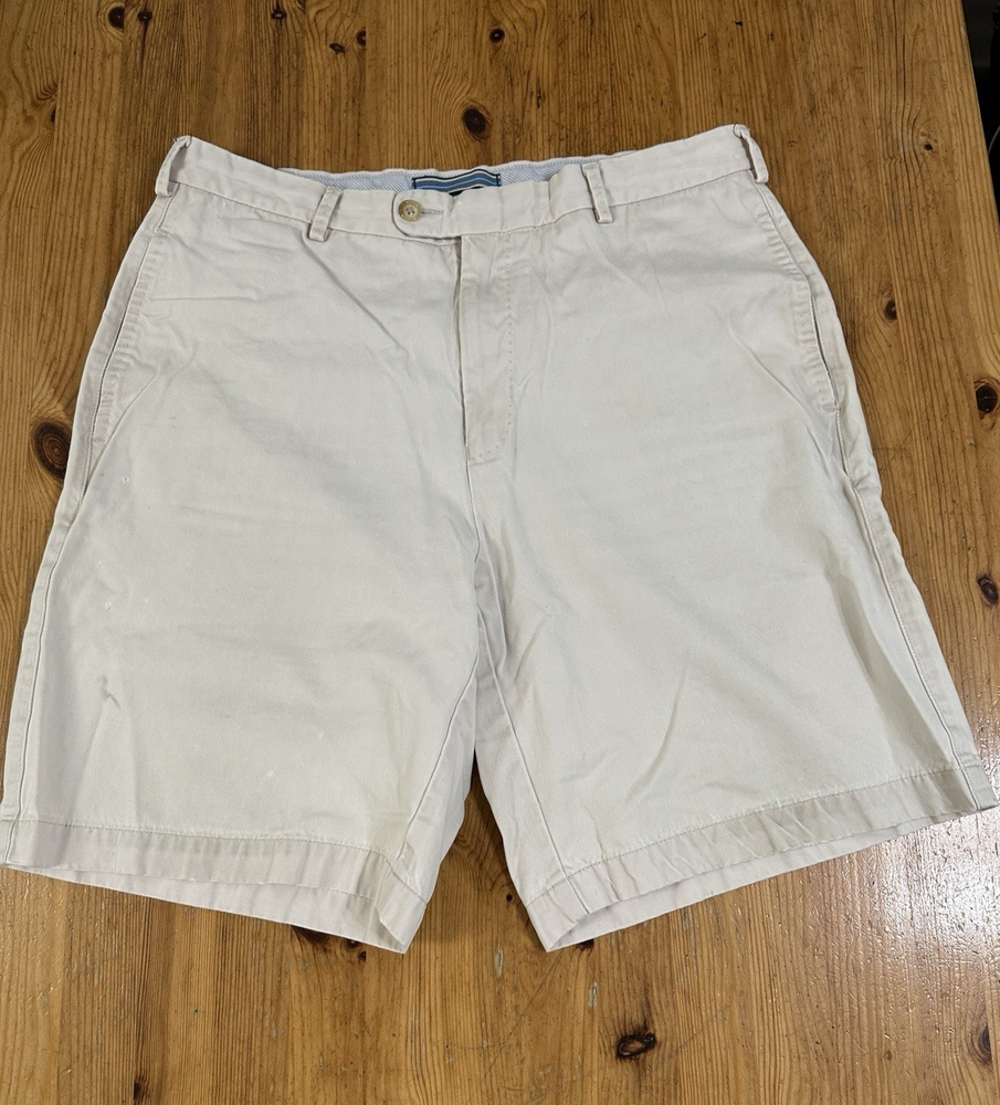Peter Millar Men's Beige Pima Cotton Chino Shorts Size 32 Flat Front Golf Casual