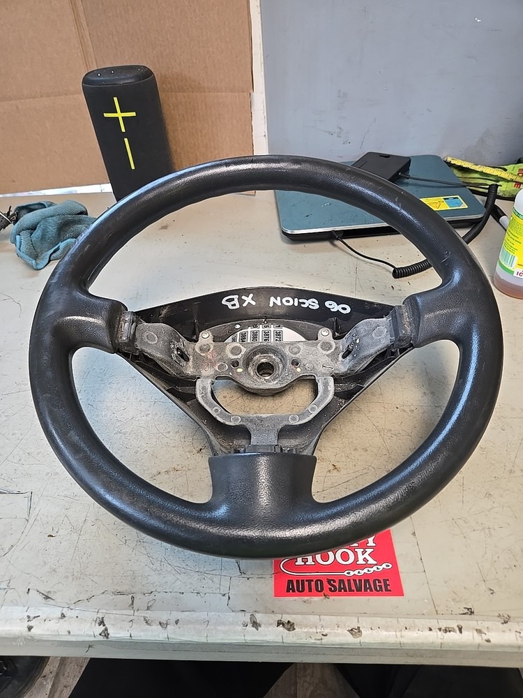 06 Scion XB Steering Wheel 45100-52080-B0