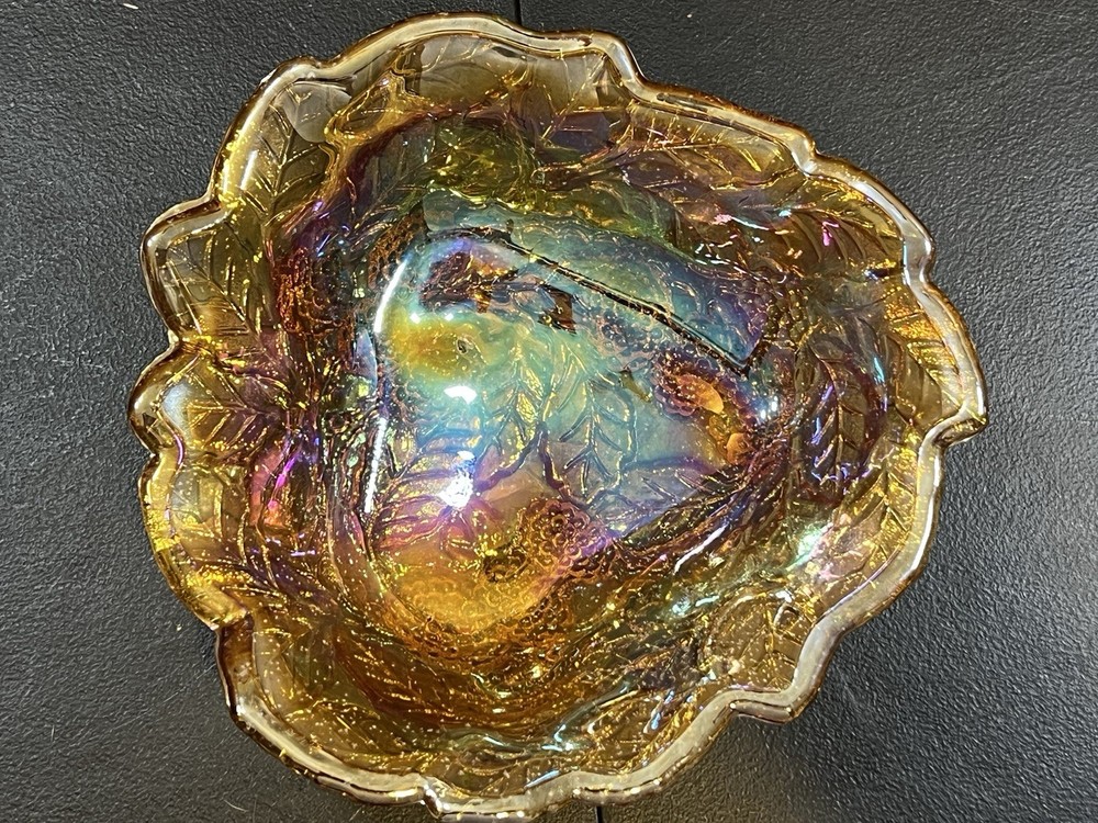 Vtg Indiana Glass Marigold Carnival Glass Dish Triangular Loganberry Design