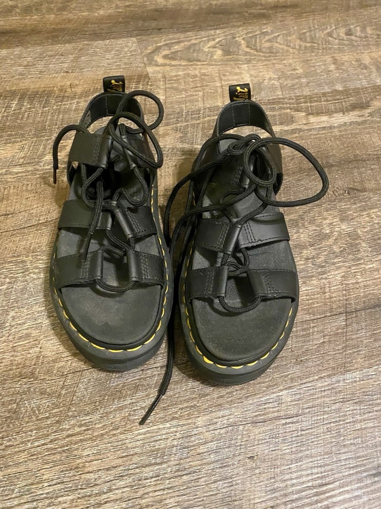 Womens Dr. Martens Nartilla Sandal - Black
