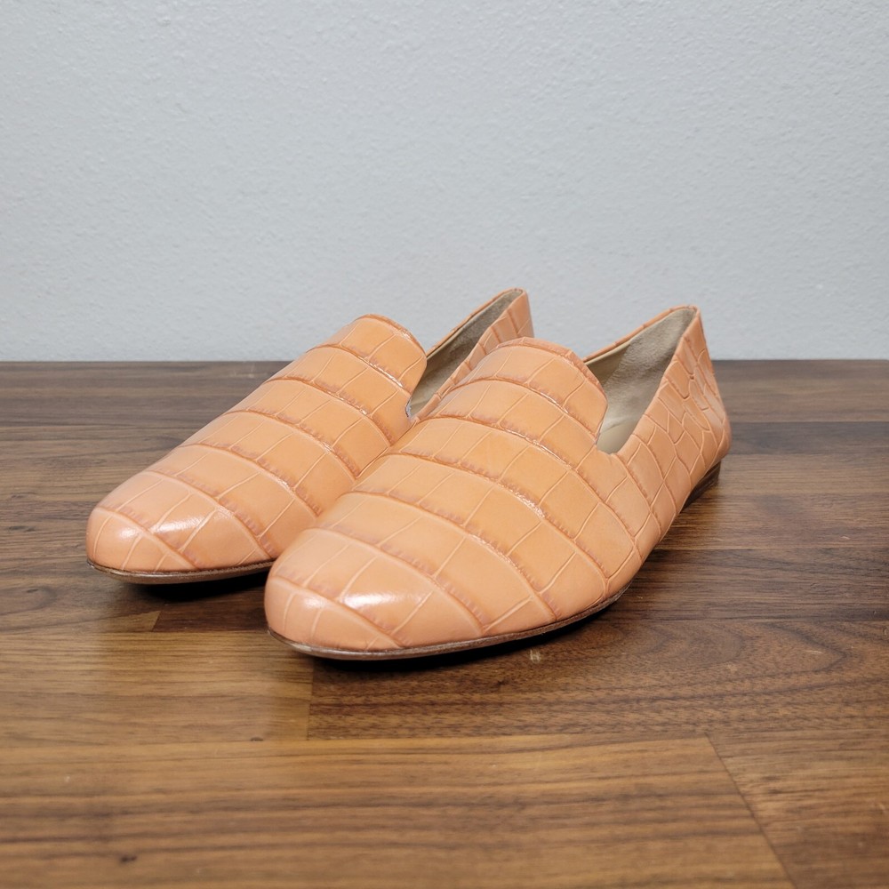 VERONICA BEARD Griffin Croc Embossed Leather Loafers in Peony Size 8.5