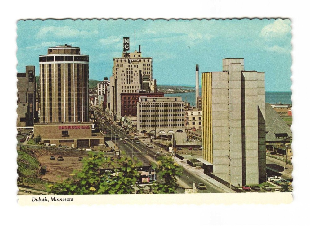 Downtown Duluth MN vintage postcard unposted