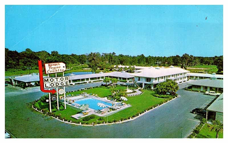 Postcard SWIMMING POOL SCENE Savannah Georgia GA m/09 AS0979