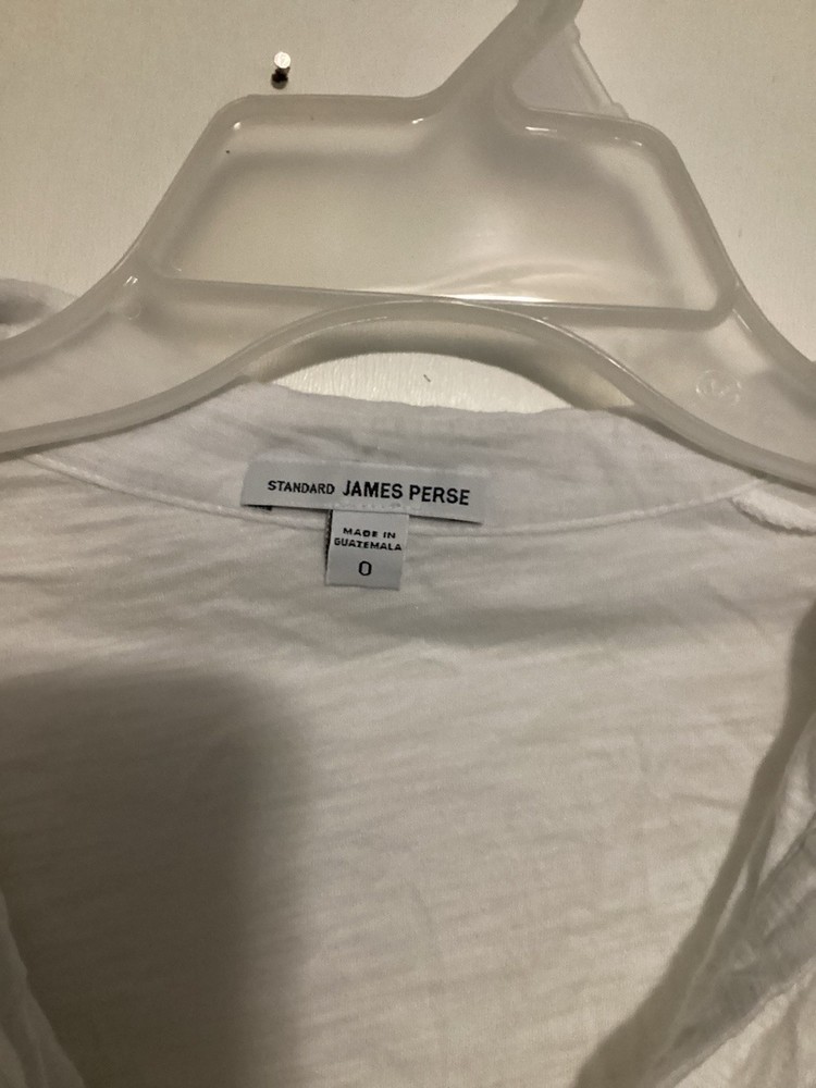 JAMES PERSE Women's short sleeve Collared White Slub V-Neck size 0