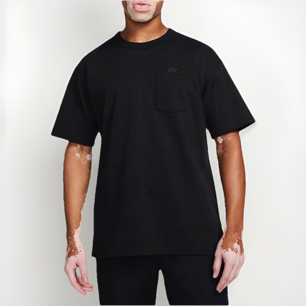 Nike Sportswear Premium Pocket T-Shirt DQ9295-011 Men’s Size XS NWT