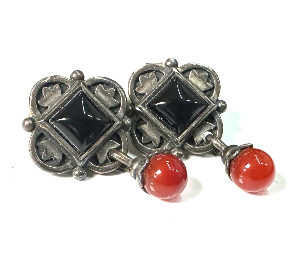 RARE! Vtg JAMES AVERY Retired Quatrefoil Onyx Earrings MARKED Sterling Silver