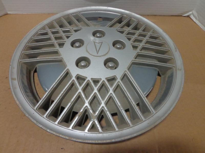89-91 Oldsmobile 6000 Wheel Cover HubCap 23680 Replacement