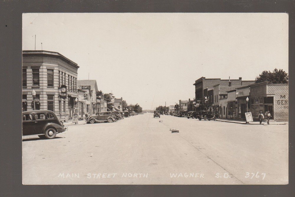 Wagner SOUTH DAKOTA RPPC c1940 MAIN STREET Stores Signs SD B1