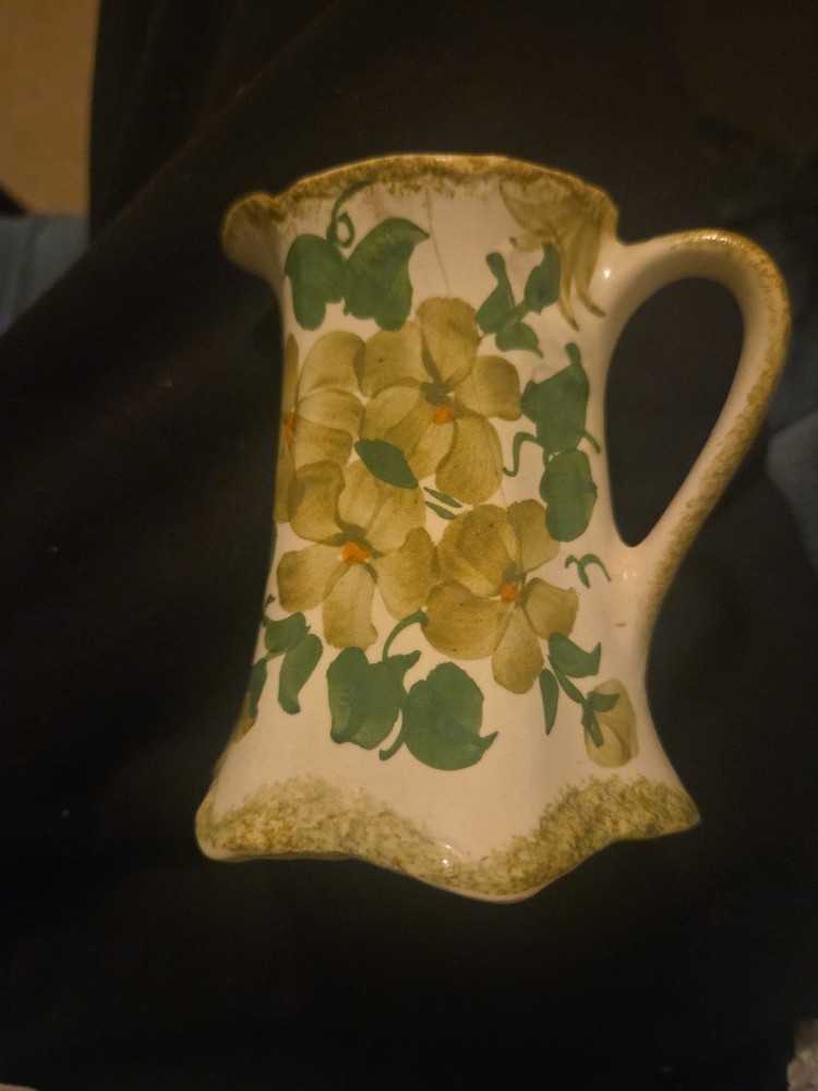 VINTAGE CASH FAMILY POTTERY PITCHER 6