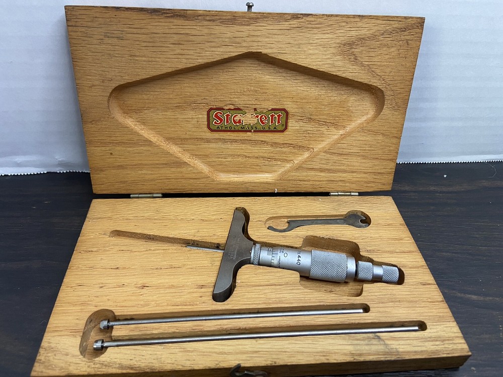 Vintage Starrett Depth Micrometer Gauge No.440 With Wood Case