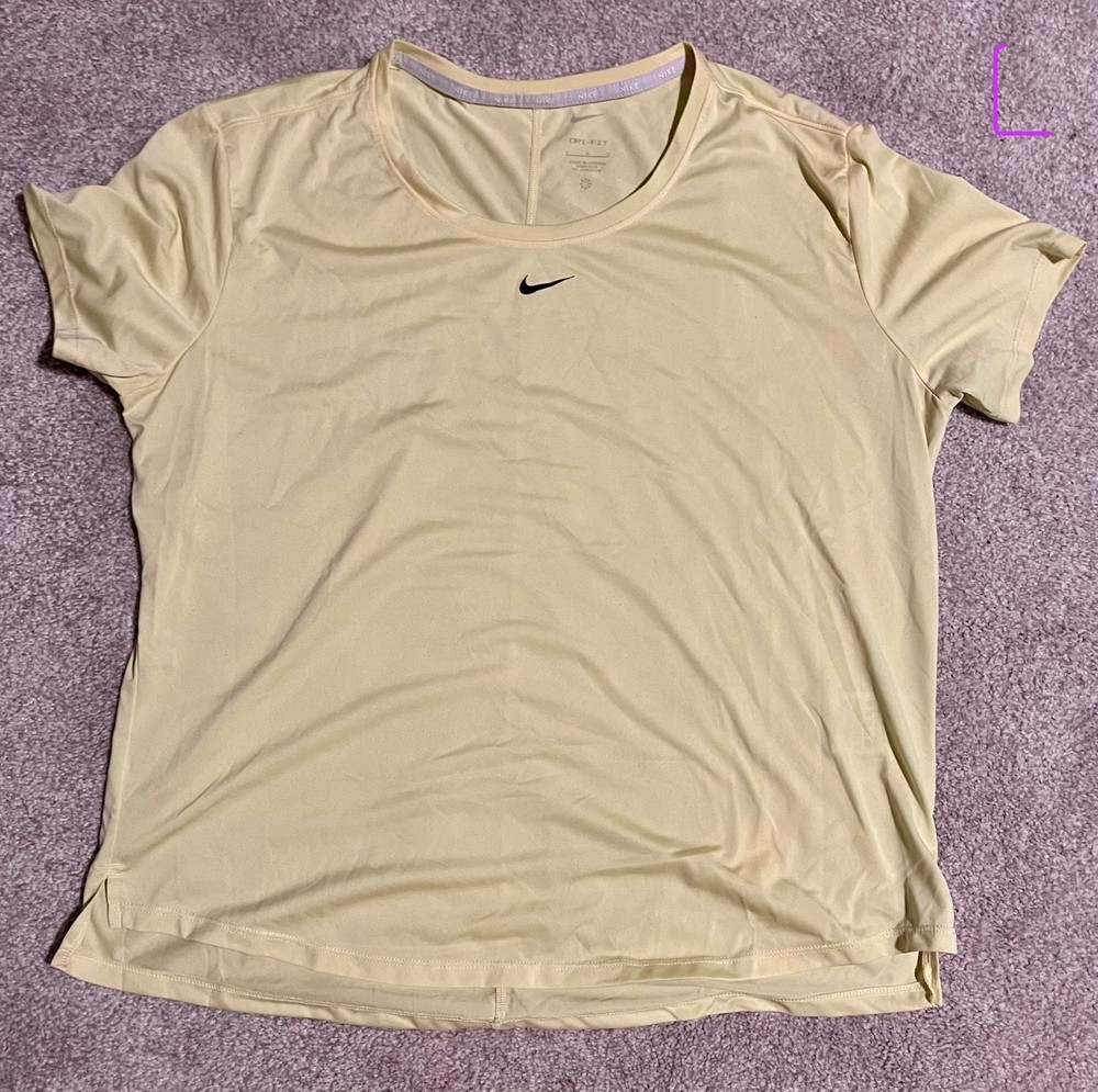 Brand New Women’s NIKE DRI-FIT T-SHIRT (Canary Yellow) - Size L