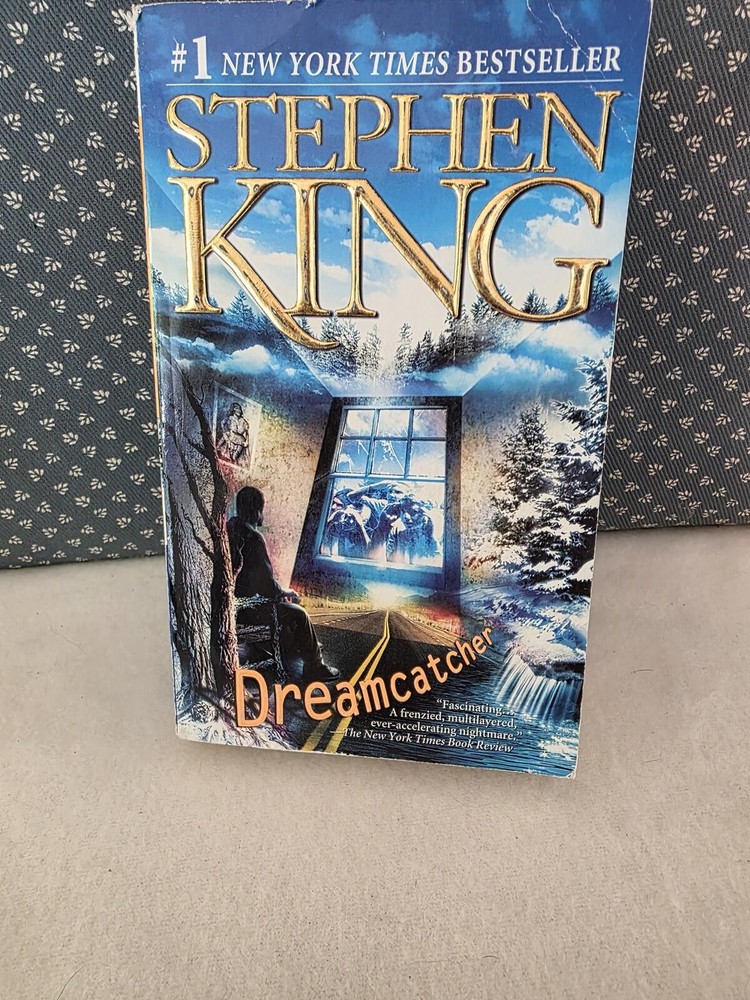 Stephen King Dreamcatcher Paperback 2001 Horror Thriller Novel