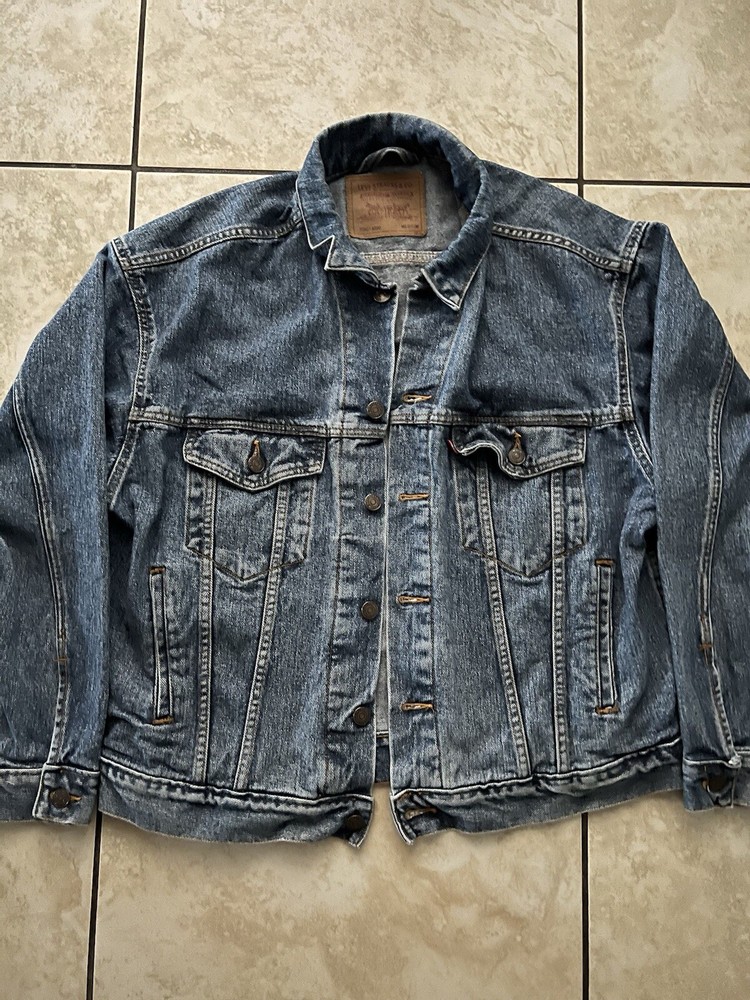 Vintage Levis Denim Jacket Mens Medium Blue 70507-4890 USA Trucker 90s
