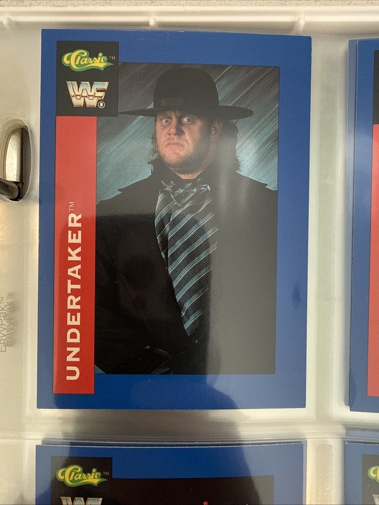1991 Classic WWF Complete Set (Undertaker RCs) in Binder and Hard Case