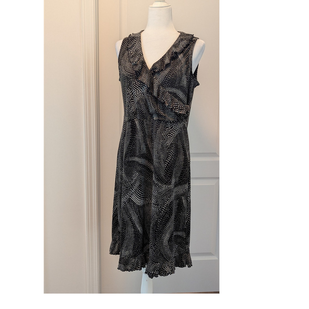 New York & Company Women’s XL Black/White Polka Dot V-Neck Ruffle Dress