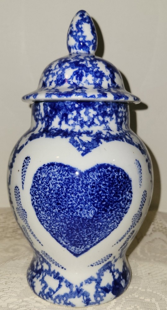 Cottagecore Blue & White Porcelain Ceramic Apothecary Heart Ginger Jar