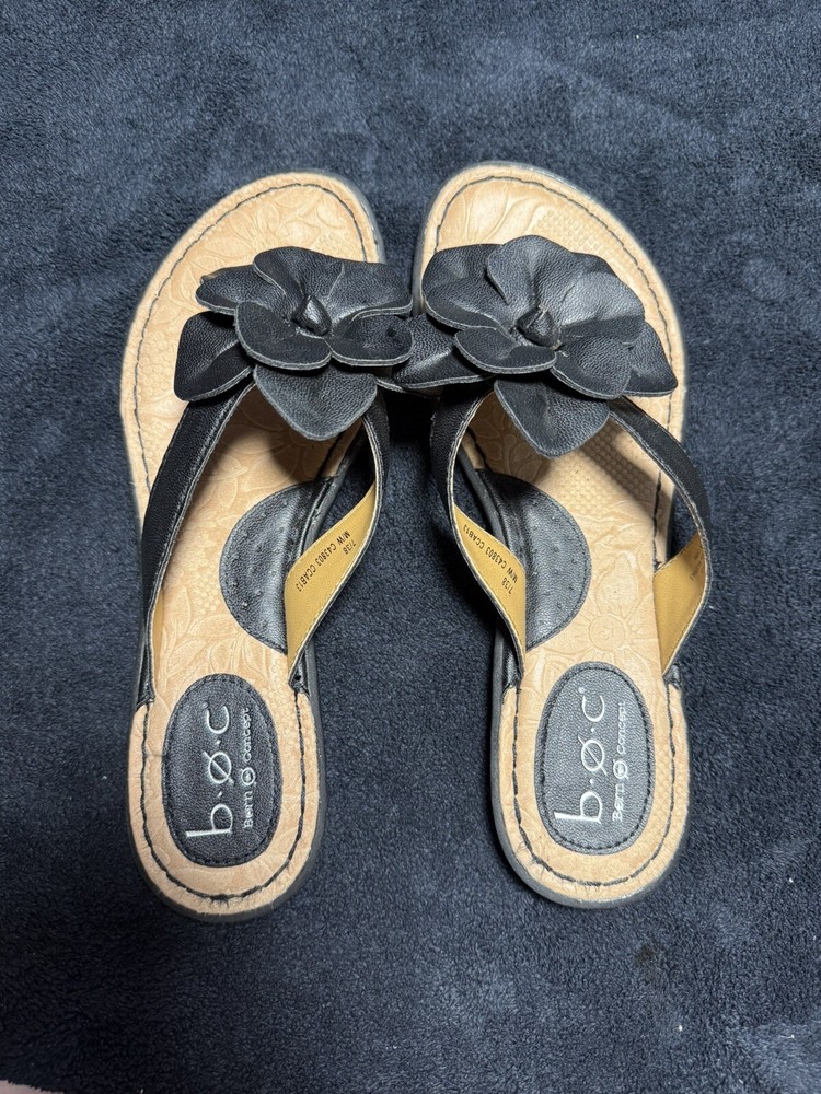 women's born sandals size 7 Excellent Condition!!!
