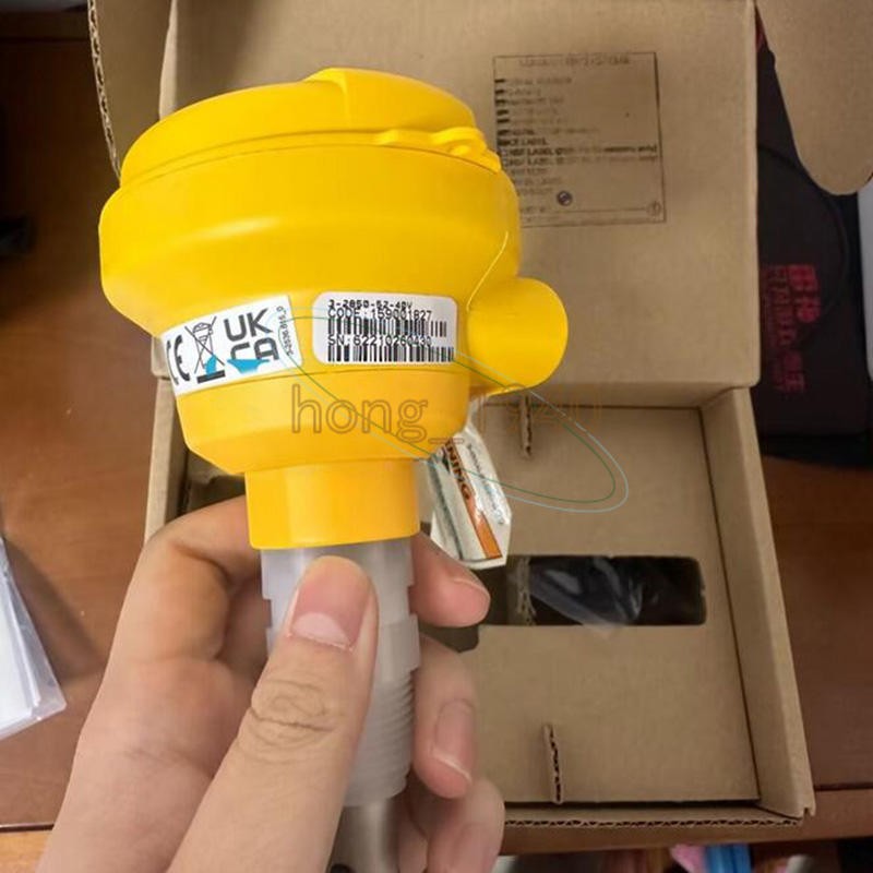 1PCS +GF+ 3-2850-52-40V 159001827 Conductivity Resistivity Transmitter New