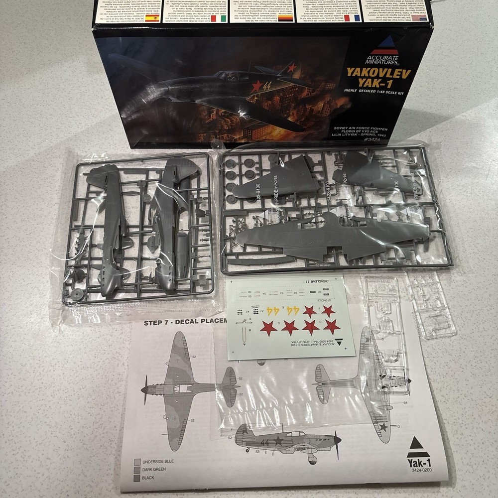 Accurate Minitures Yakovlev Yak-1 Model Air Plane Kit 1/48 Scale Model 3424-image