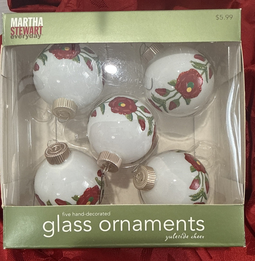 Martha Stewart Everyday Hand-Decorated Glass Ornaments Yuletide Cheer 5 Pk