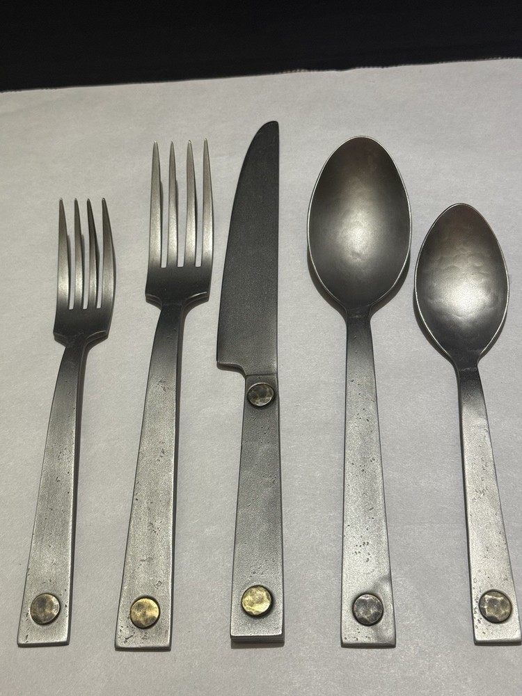 5 Piece Restoration Hardware Jefferson Mack Rivet Place Setting Hammered NEW