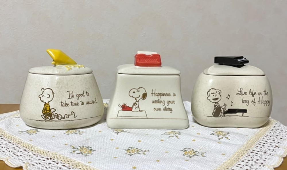 Hallmark Snoopy Peanuts Ceramic Accessory Case Figurine 3-Piece Set New