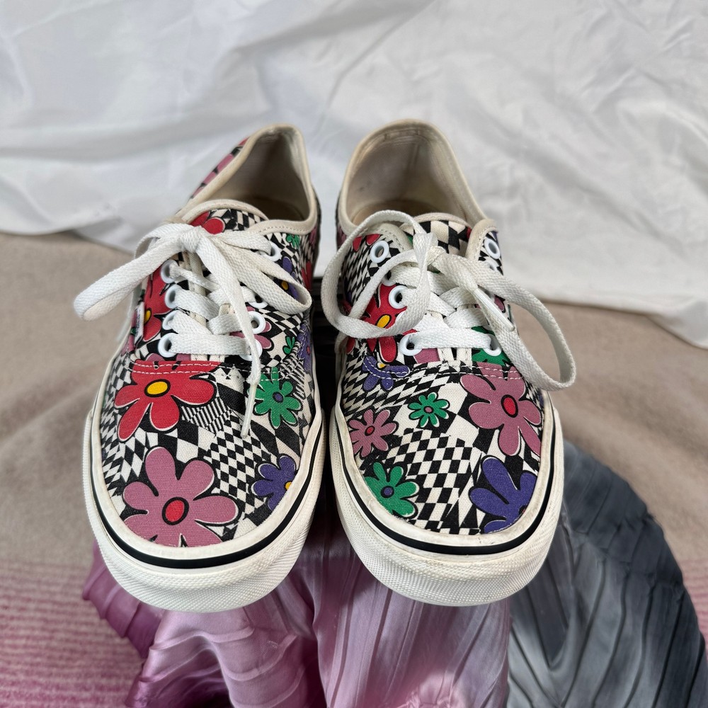 Vans Authentic Floral Checkerboard Sneakers Women 8 / Men 6.5 Canvas