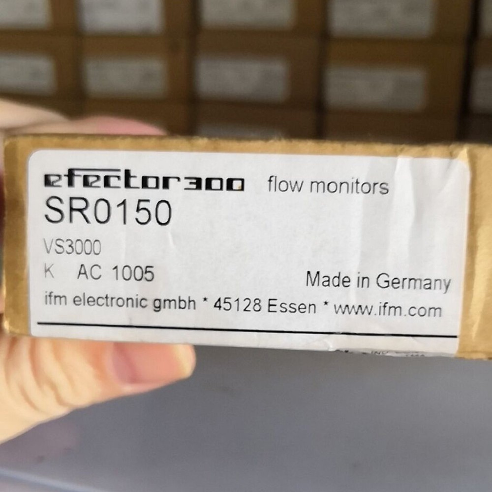 One New IFM SR0150 Flow Monitors In Box Fast Ship *yt